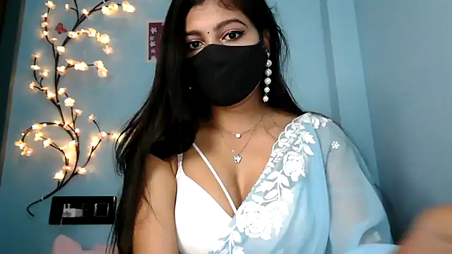 Snapshot of Reena_Singh53 chatting on September 11, 1:33 pm Reena Singh53 online show from September 11, 1:33 pm