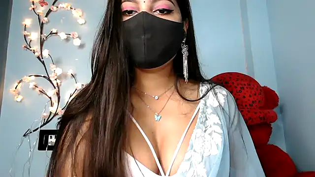 Snapshot of Reena_Singh53 chatting on September 18, 11:13 am Reena Singh53 online show from September 18, 11:13 am