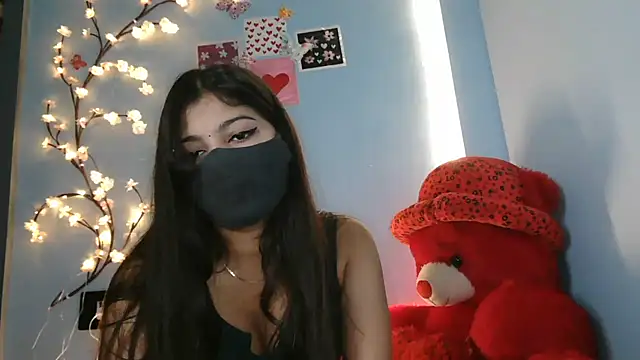 Snapshot of Reena_Singh53 chatting on September 30, 2:01 pm Reena Singh53 online show from September 30, 2:01 pm