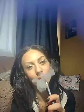 Snapshot of dahlia_82 chatting on December 6, 10:54 am dahlia 82 online show from December 6, 10:54 am