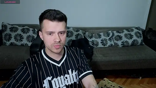 JohnnyStepBro online show from April 20, 10:22 pm