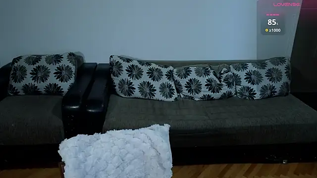 JohnnyStepBro online show from March 12, 5:39 pm