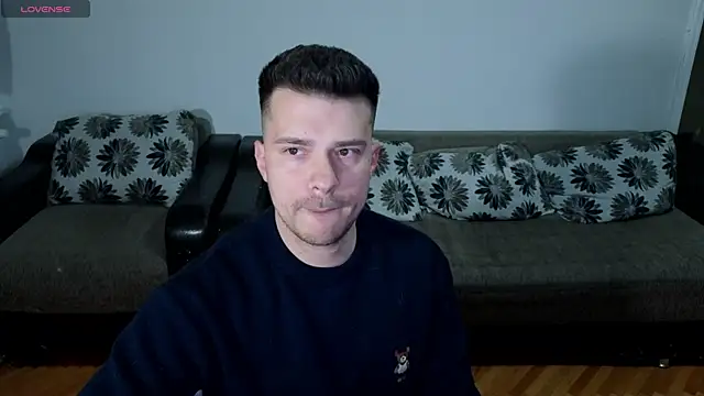 JohnnyStepBro online show from March 14, 7:20 pm