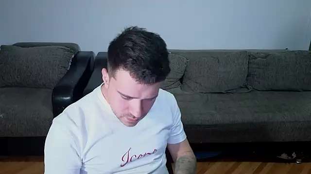 JohnnyStepBro online show from October 25, 5:02 pm