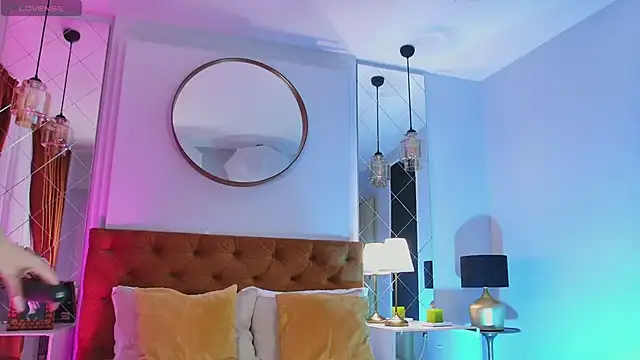 MadilynFox online show from April 14, 6:57 pm