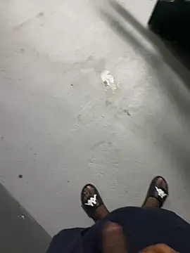 Snapshot of zeekBbc chatting on November 4, 6:50 am zeekBbc online show from November 4, 6:50 am