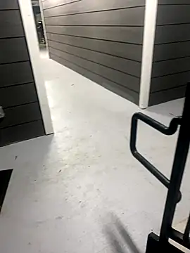 Snapshot of zeekBbc chatting on November 3, 9:24 am zeekBbc online show from November 3, 9:24 am