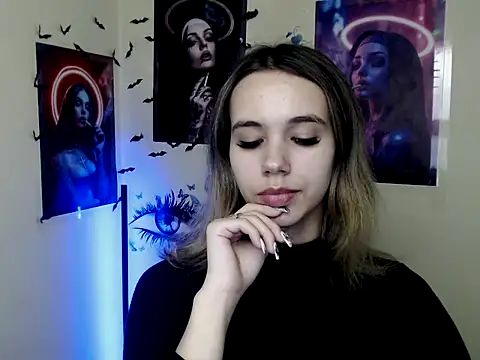  StAcY online show from November 5, 12:52 pm