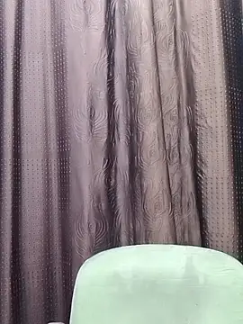 Snapshot of Lalisa_sexy chatting on November 28, 4:18 pm Lalisa sexy online show from November 28, 4:18 pm