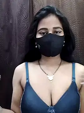 Lalisa sexy online show from April 21, 11:00 pm
