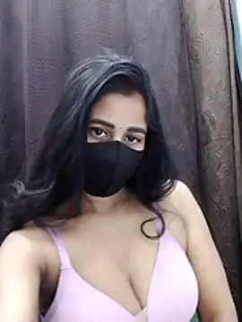 Lalisa sexy online show from May 19, 10:00 am