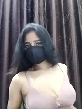 Lalisa sexy online show from January 7, 5:40 pm