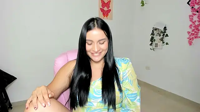 Emic  online show from February 9, 1:58 am