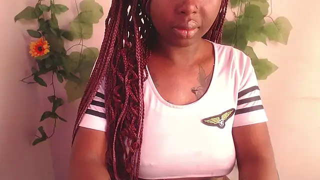  Zooee online show from April 24, 4:20 pm