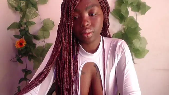  Zooee online show from April 22, 2:57 pm
