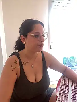 babyluna939 online show from February 7, 7:11 pm