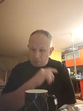 X46x online show from December 22, 5:07 am