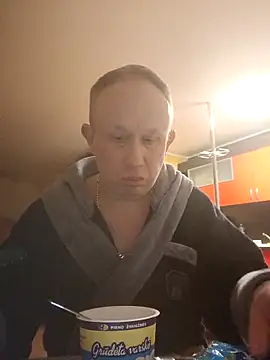 X46x online show from October 14, 4:02 am