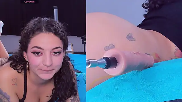 Snapshot of Amellia_rous chatting on March 6, 10:58 pm Amellia rous online show from March 6, 10:58 pm