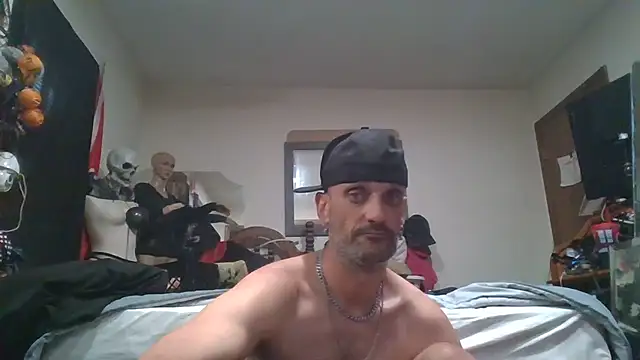 Snapshot of slinginbigD chatting on July 15, 1:29 pm slinginbigD online show from July 15, 1:29 pm