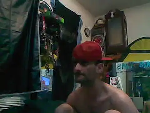 Snapshot of slinginbigD chatting on March 9, 6:28 am slinginbigD online show from March 9, 6:28 am