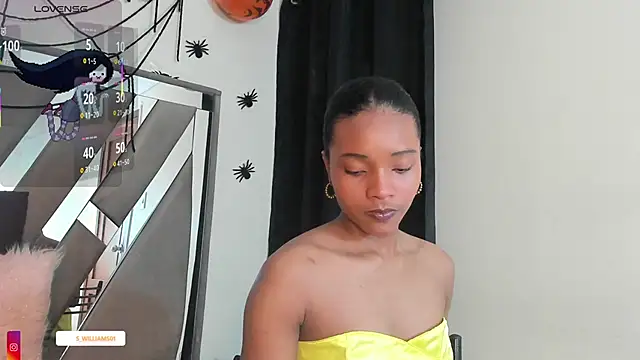 sara williams01 online show from October 31, 12:46 pm