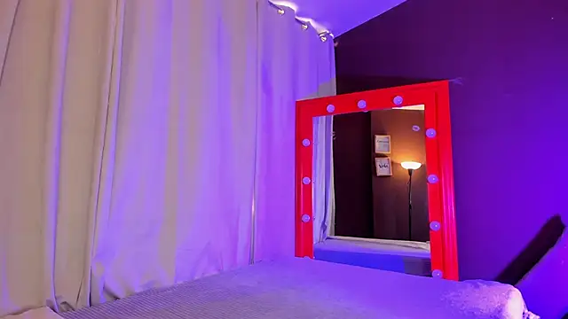 Little Ivy online show from February 26, 7:25 pm