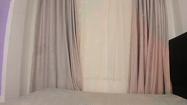 Little Ivy online show from February 28, 11:43 am