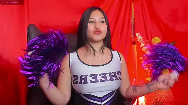 Little Ivy online show from January 29, 3:58 pm