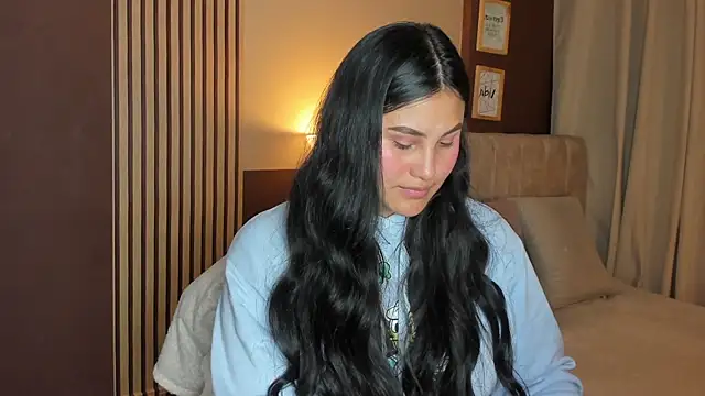 Little Ivy online show from April 14, 8:03 pm