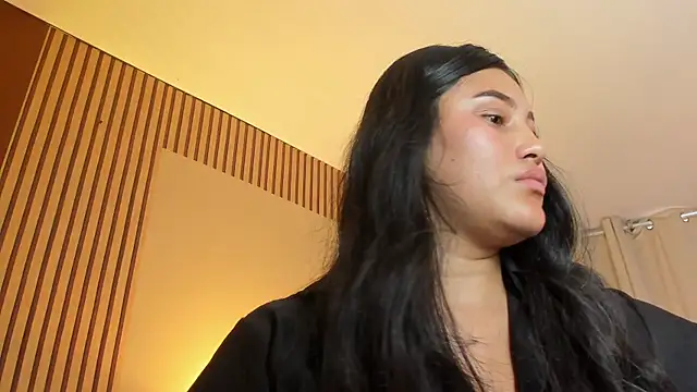 Little Ivy online show from April 17, 7:49 pm