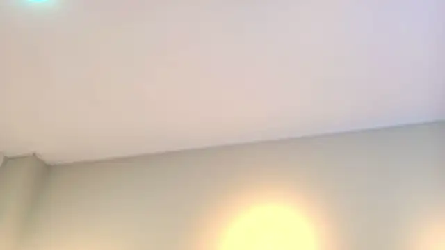 Isis Osman online show from April 5, 1:07 pm