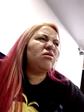 Bruja  Scarlata online show from December 3, 10:14 am