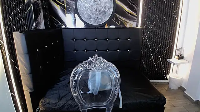 Bruja  Scarlata online show from November 5, 10:07 am