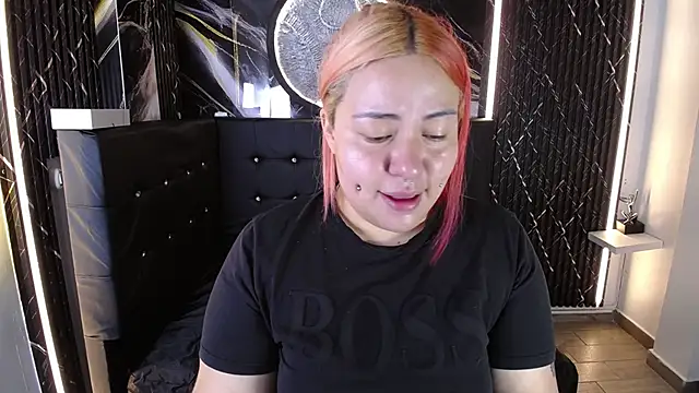 Bruja  Scarlata online show from December 16, 10:19 am