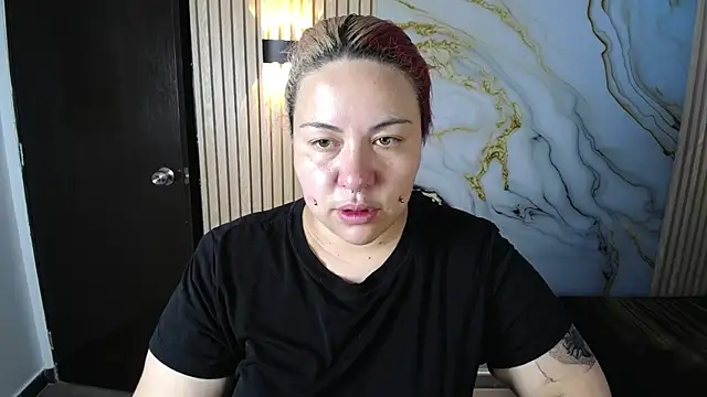 Bruja  Scarlata online show from October 29, 10:03 am