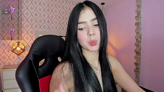 CASSIESTONEMM1 online show from January 15, 8:16 pm