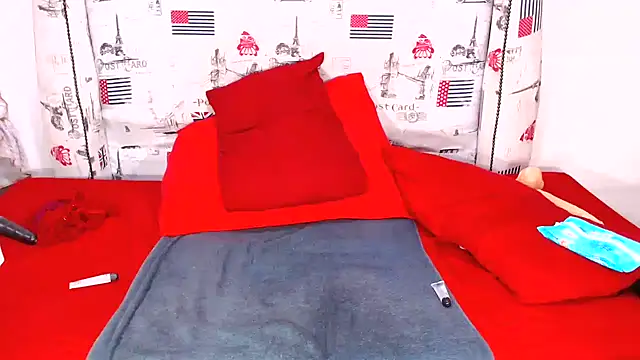 Honeybumsx32 online show from November 14, 8:40 am