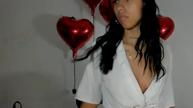 Wendy Marchall online show from February 12, 7:13 pm