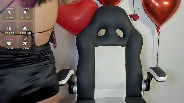 Wendy Marchall online show from February 13, 7:25 pm