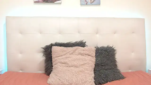 Chloe Brownx online show from July 13, 1:21 pm