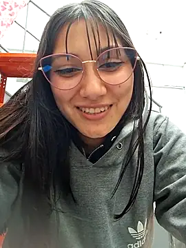 Chloe Brownx online show from March 11, 8:20 pm