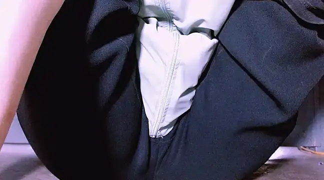 Snapshot of Boi_Boi2x chatting on March 19, 6:35 am Boi Boi2x online show from March 19, 6:35 am