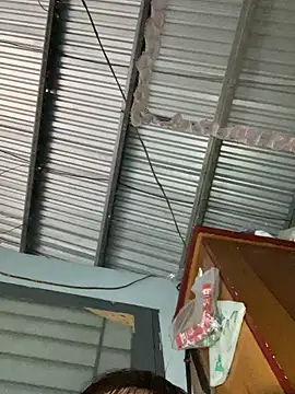 Snapshot of Boi_Boi2x chatting on February 25, 2:03 am Boi Boi2x online show from February 25, 2:03 am