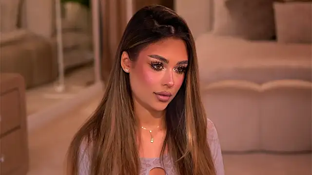 YasmineShaw online show from September 20, 3:11 am