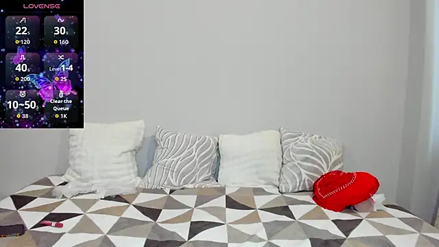 Linda Insatiable online show from July 28, 1:24 am