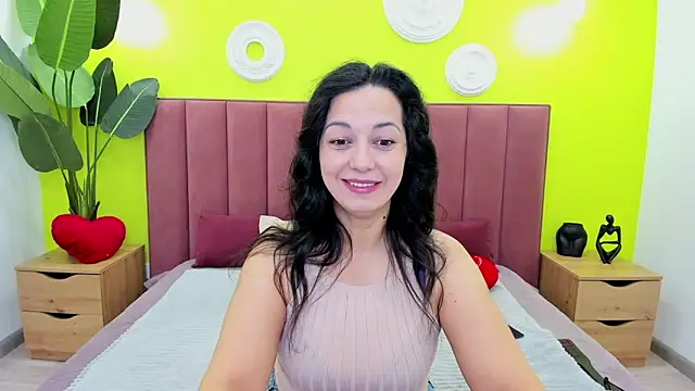 Linda Insatiable online show from May 18, 1:28 am