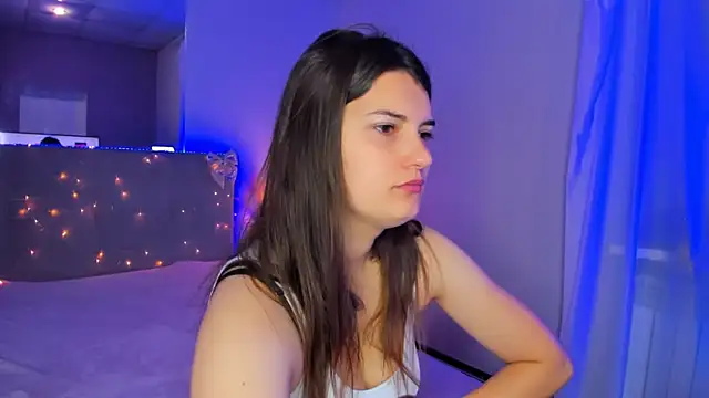 Laura Leee online show from May 23, 4:55 am