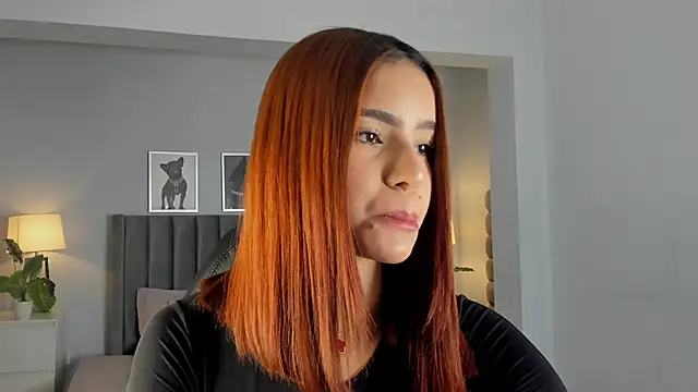 Madie  collins online show from November 20, 11:33 am