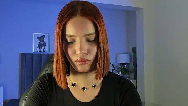 Madie  collins online show from March 4, 12:02 pm